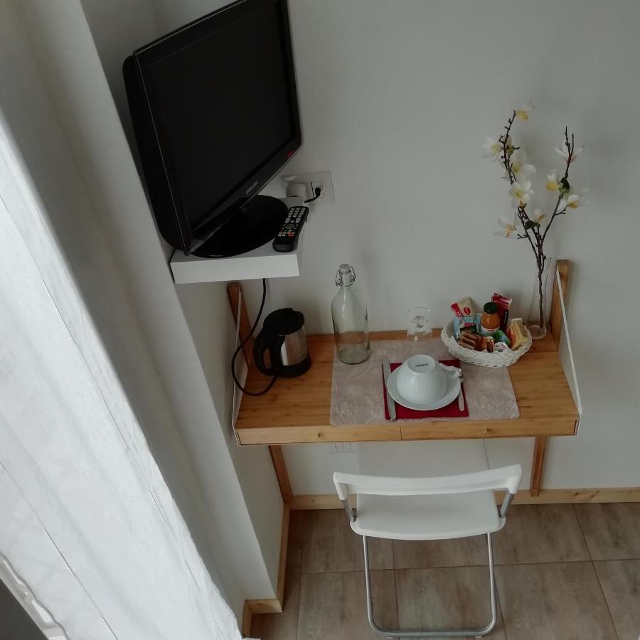 Casa Maria Bed & Breakfast Cantù Екстериор снимка